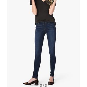 Joe’s cigarette leg jeans